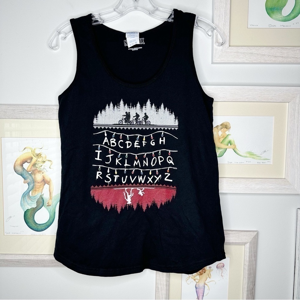 Stranger Things Netflix Black Christmas Lights Alphabet Tank Top Women’s Small